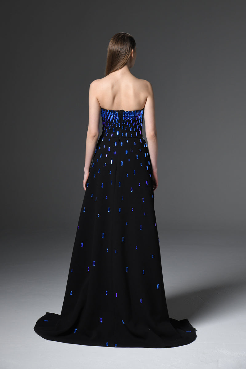 Fully embroidered black crêpe dress with overskirt