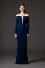 Structured blue crêpe dress with embroidery.