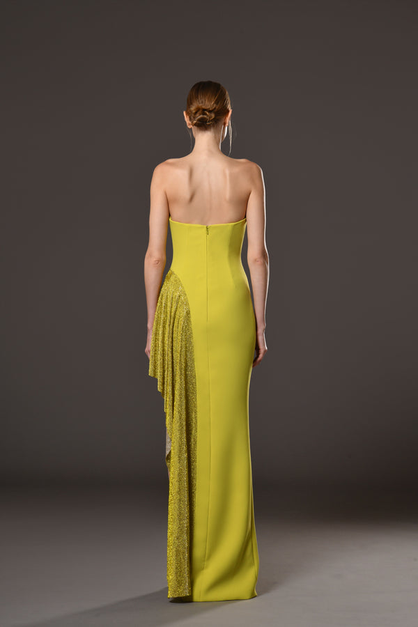 Lime yellow crêpe dress with rhinestones chainmail on side slit