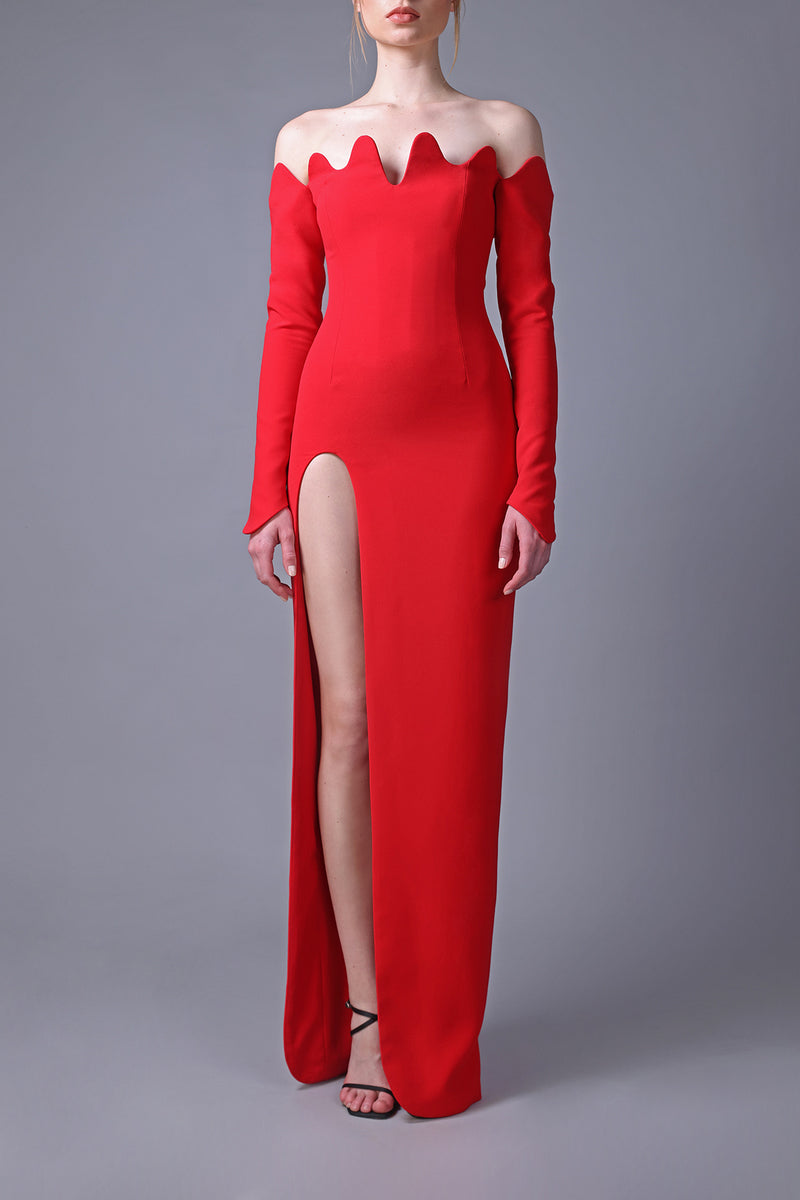 Fitted red crêpe dress with waves structured neckline