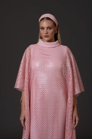 Pink crêpe abaya with embellished net