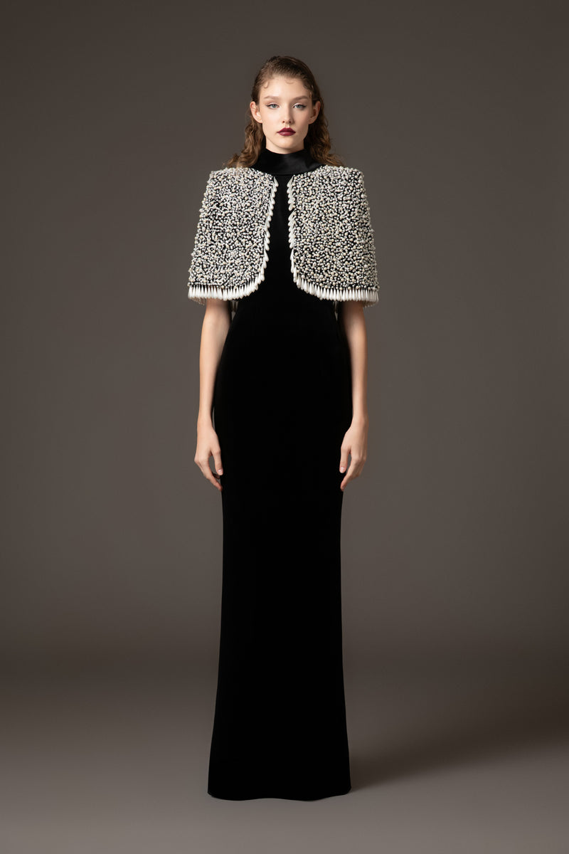 Black velvet dress paired with a fully embroidered bolero‭