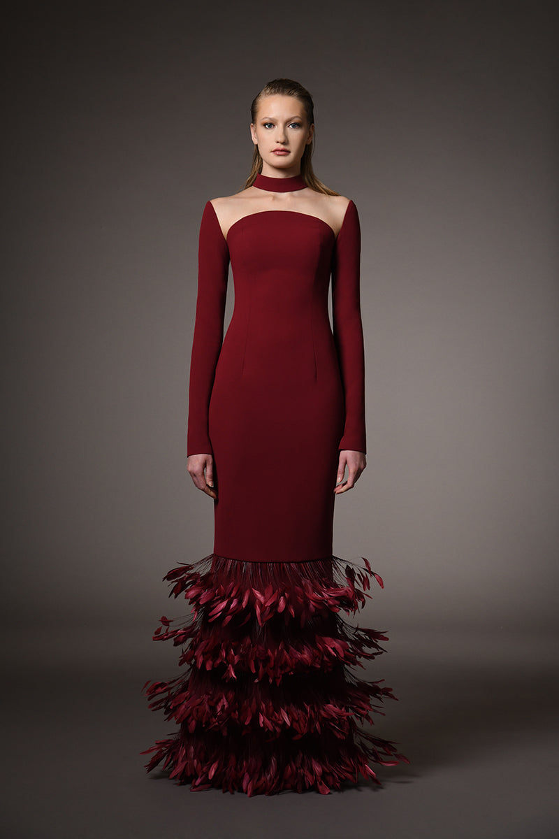 Burgundy crêpe dress with feathers on the hem