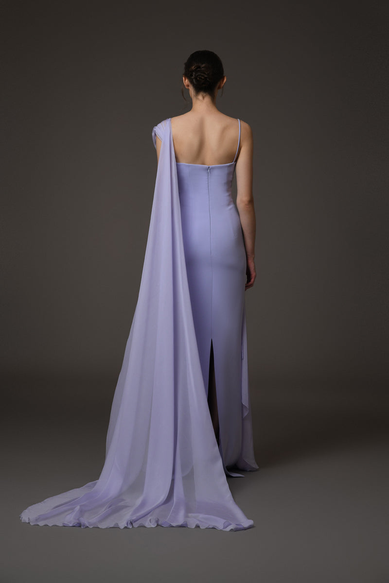 Lilac crêpe dress with chiffon