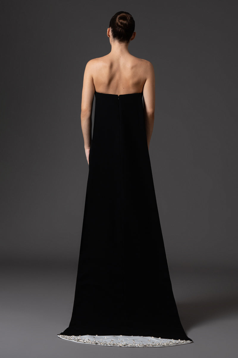 Strapless black crêpe dress with white radzimir bust, embellished with  crystal embroidery and a back train
