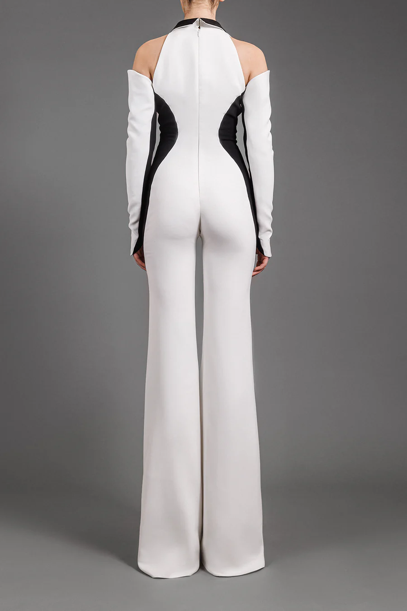 White crêpe jumpsuit with Center back zipper