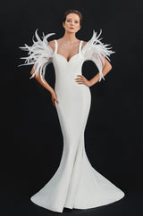 White silk crêpe mermaid gown