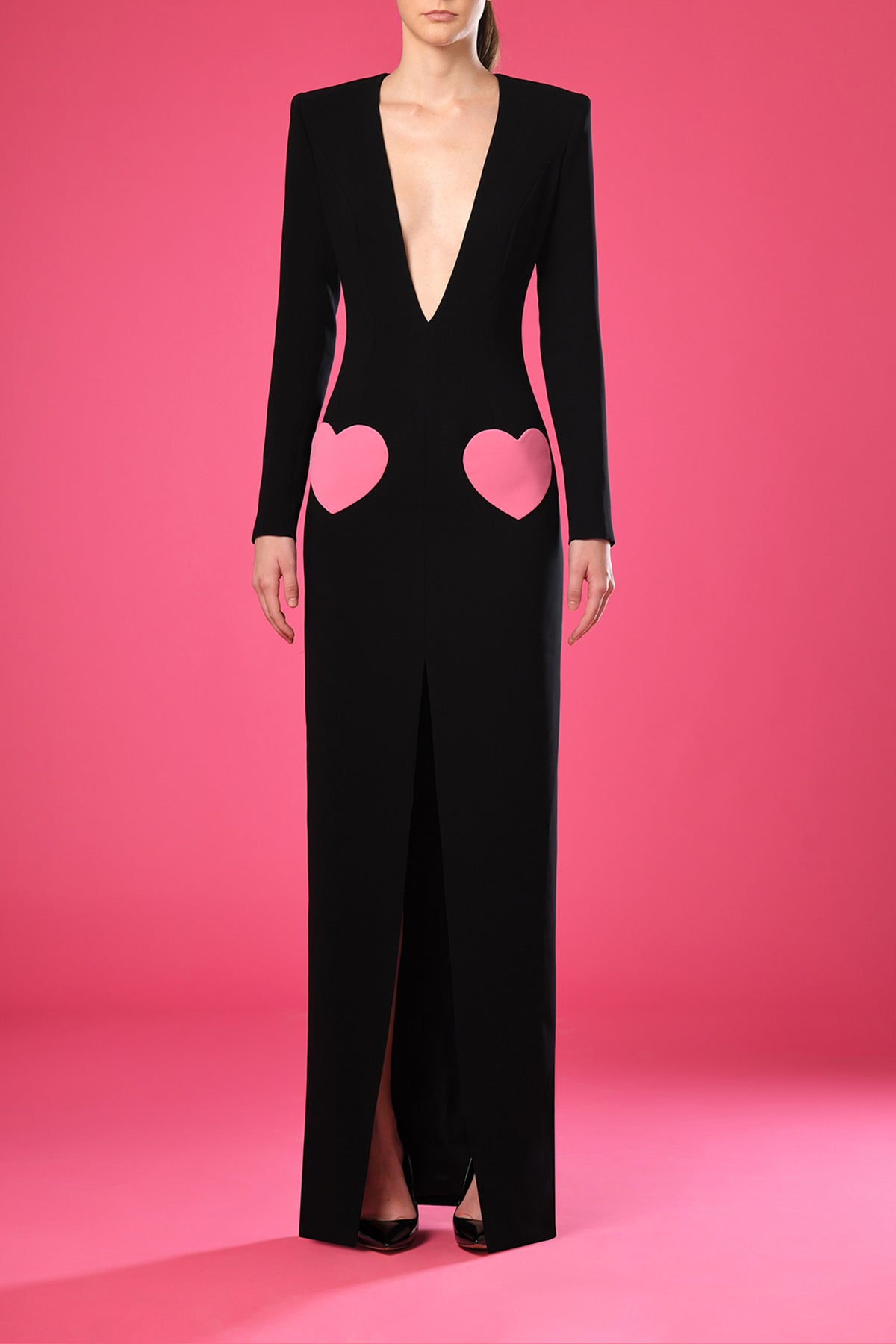 Black crêpe dress with hearts on pockets